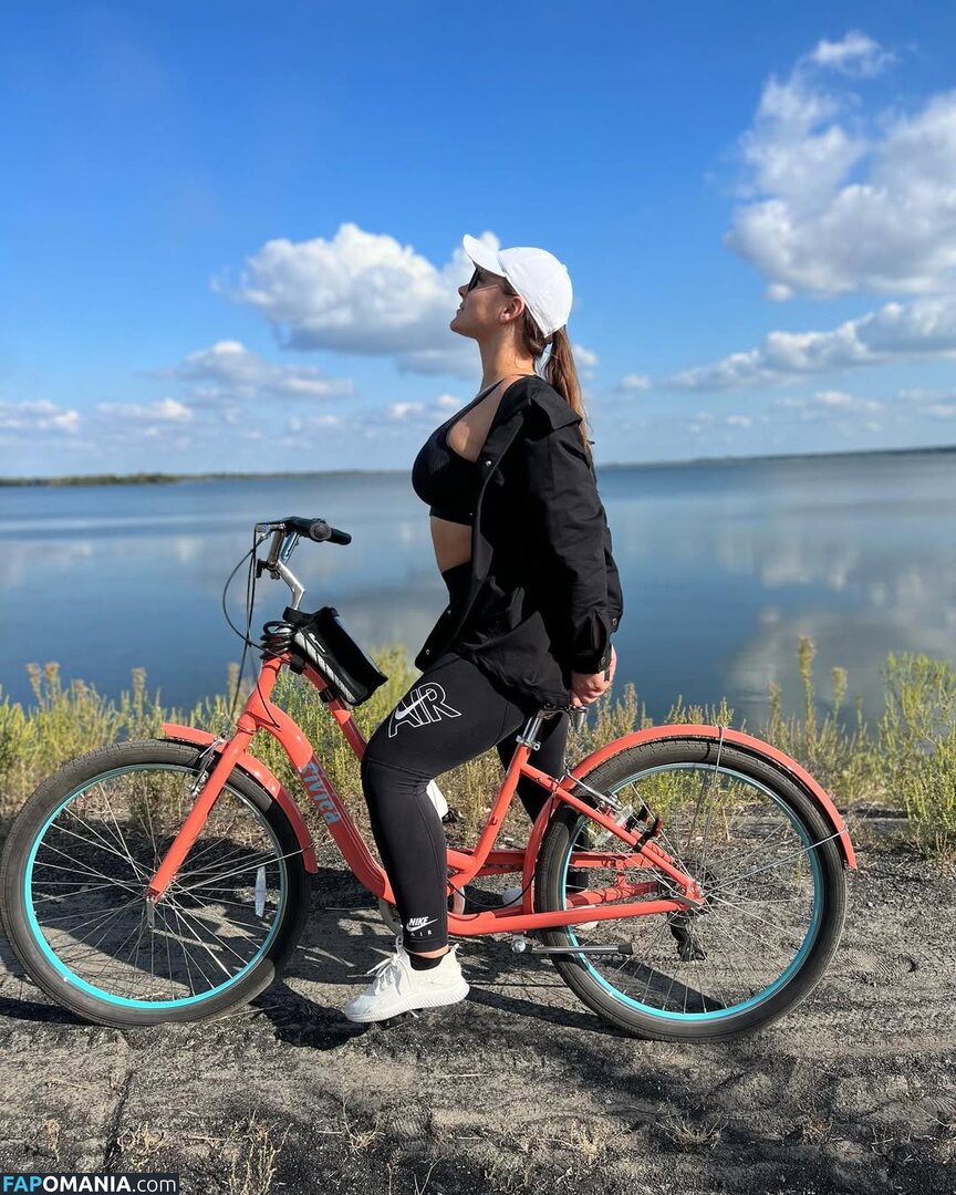 afinalove_model / inna_love69vip / innaluve Naken OnlyFans  Läckta Foto #190