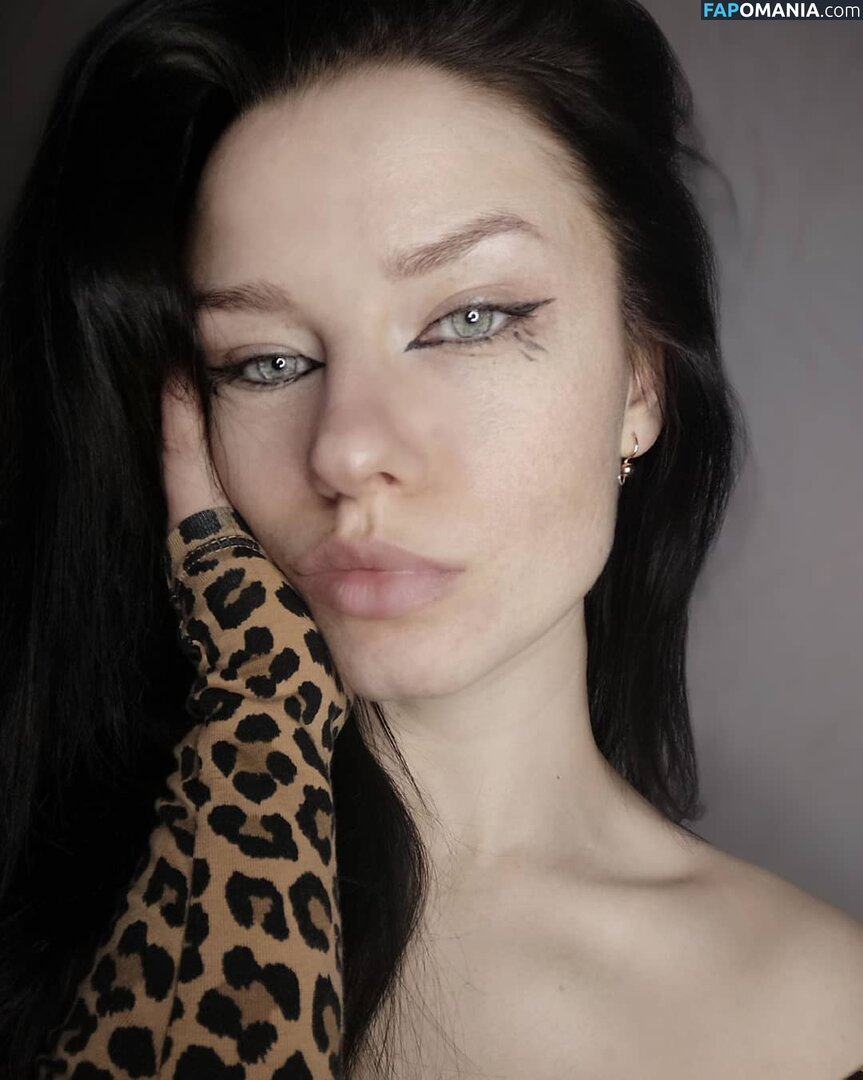 Anna / Innervus Naken OnlyFans  Läckta Foto #2450