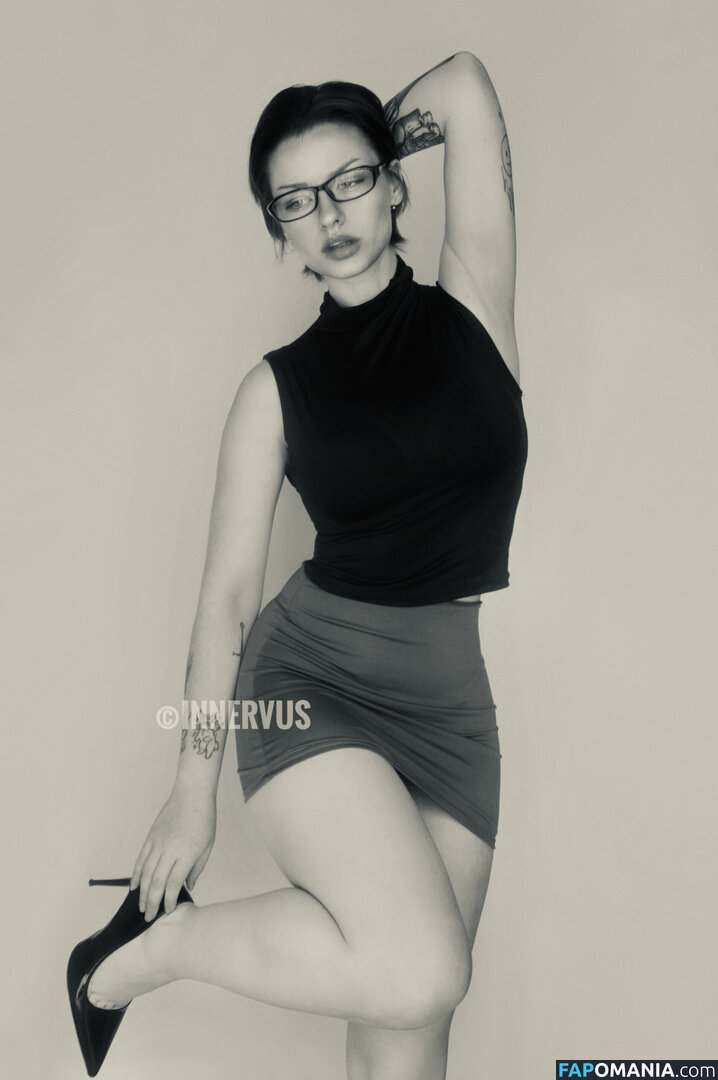 Anna / Innervus Naken OnlyFans  Läckta Foto #2552