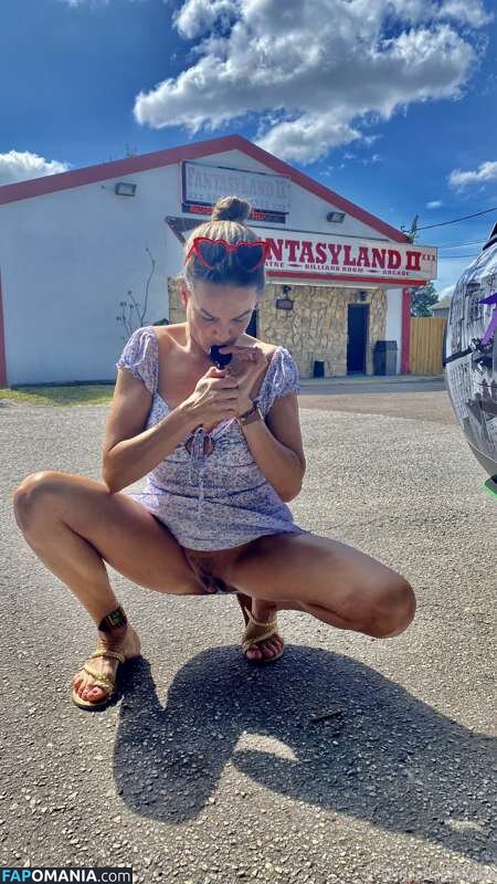 Insatiable Karla / https: / insatiablekarla Naken OnlyFans  Läckta Foto #7