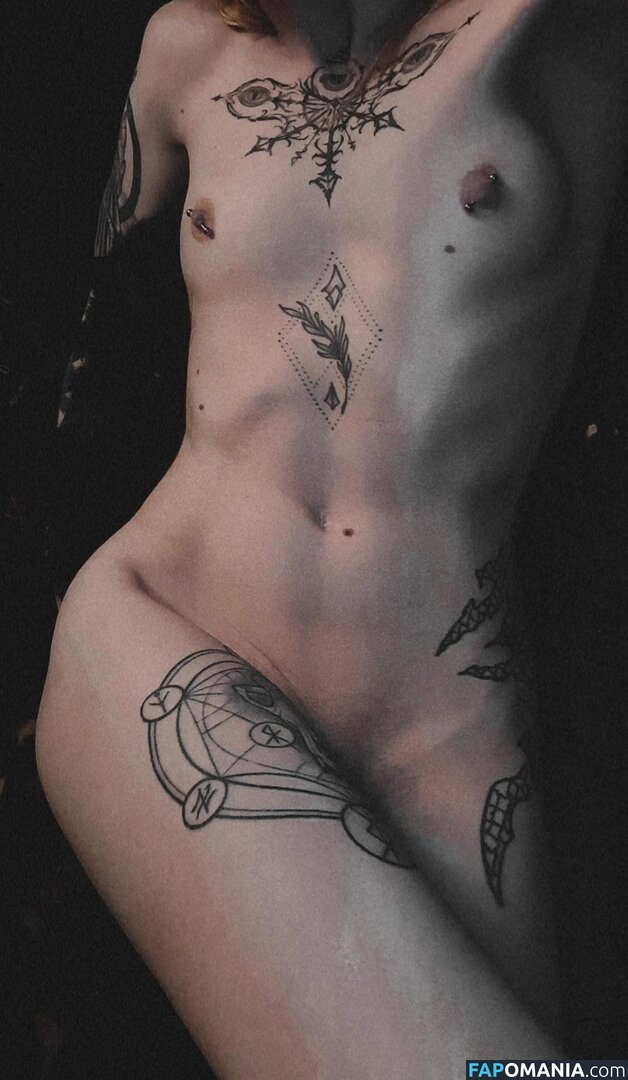 iomantie Naken OnlyFans  Läckta Foto #1