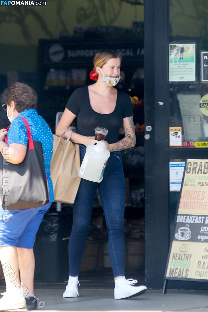 Ireland Baldwin / chloebaldwin... / irelandbasingerbaldwin / irelandirelandireland Naken OnlyFans  Läckta Foto #224
