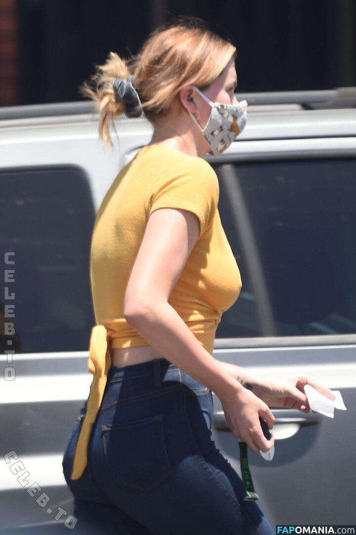Ireland Baldwin / chloebaldwin... / irelandbasingerbaldwin / irelandirelandireland Naken OnlyFans  Läckta Foto #233