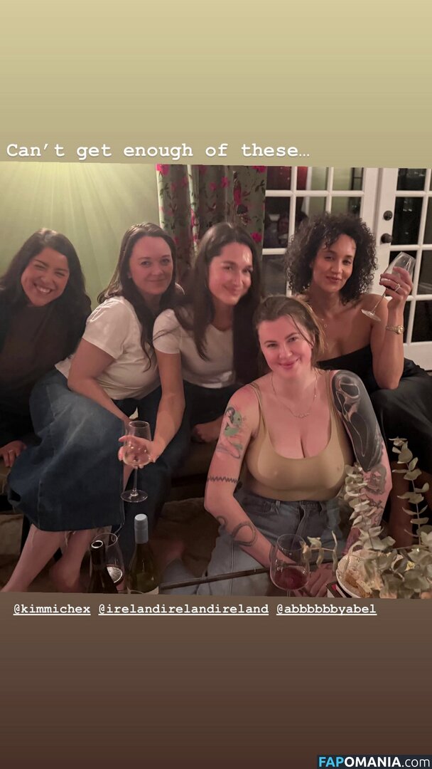 Ireland Baldwin / chloebaldwin... / irelandbasingerbaldwin / irelandirelandireland Naken OnlyFans  Läckta Foto #240