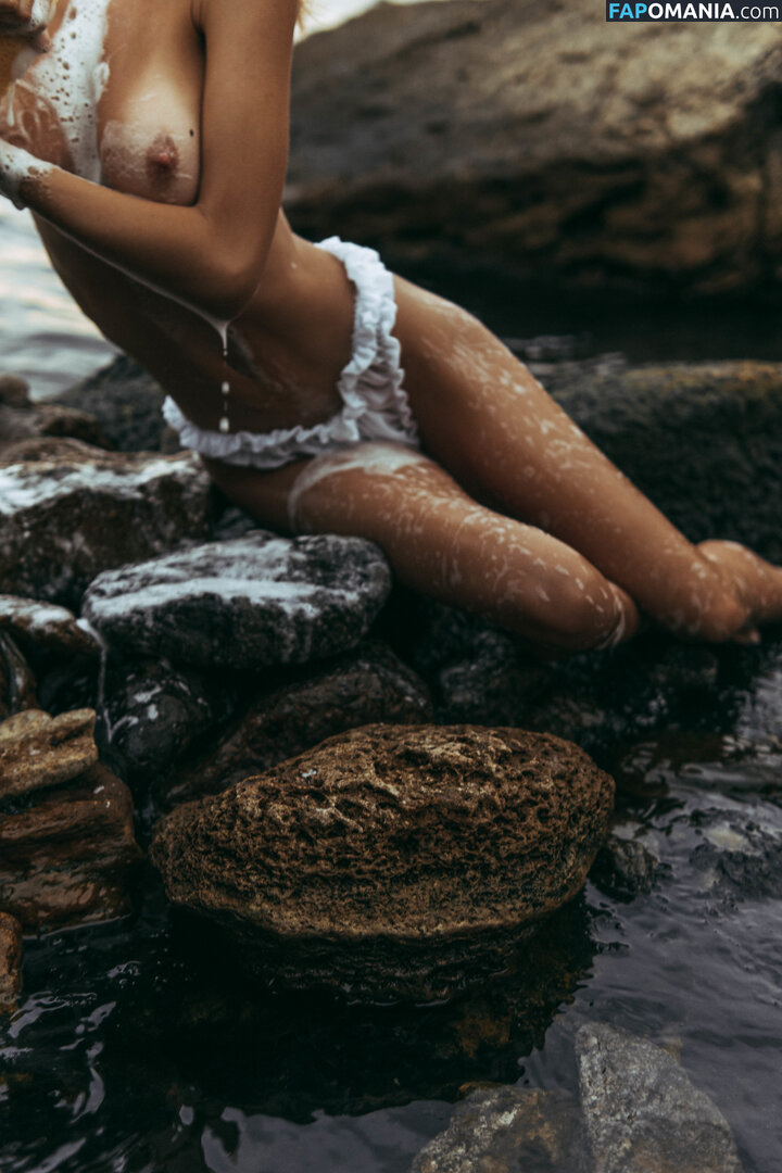 Irimooree Iri_Moore / https: / irimooree Naken OnlyFans  Läckta Foto #3