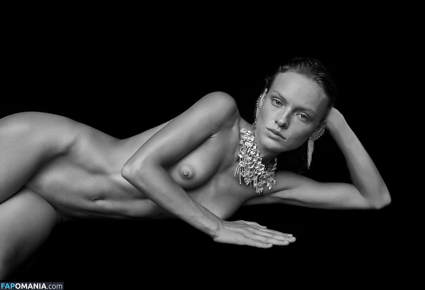 Irina Kovaleva / IrinaKovalev / https: / kovallevvva Naken OnlyFans  Läckta Foto #10