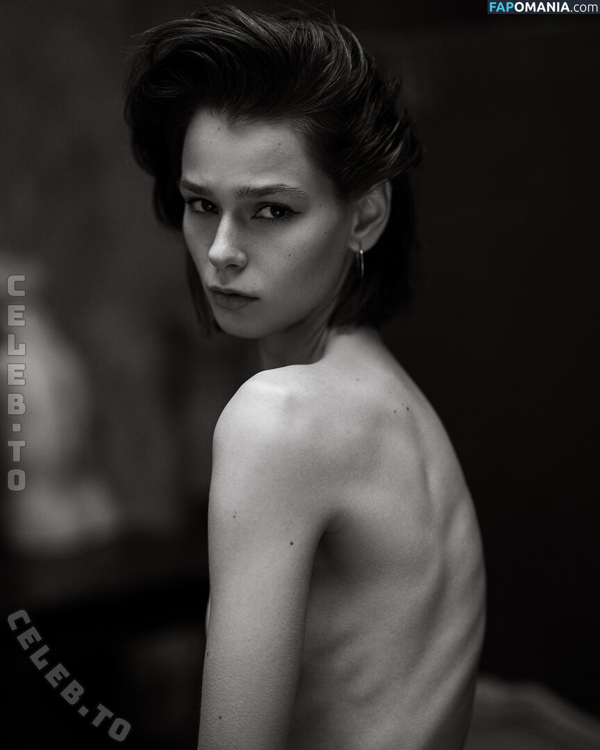 AmberQ / Irina Telicheva / Tasha / https: / irina_tlch Naken OnlyFans  Läckta Foto #285