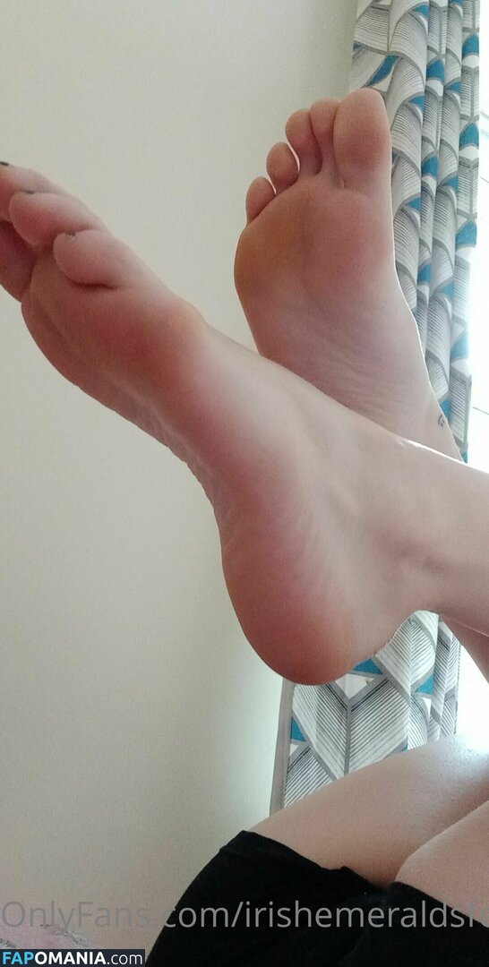 irishemeraldsfeet / therealdesertgypsy Naken OnlyFans  Läckta Foto #2