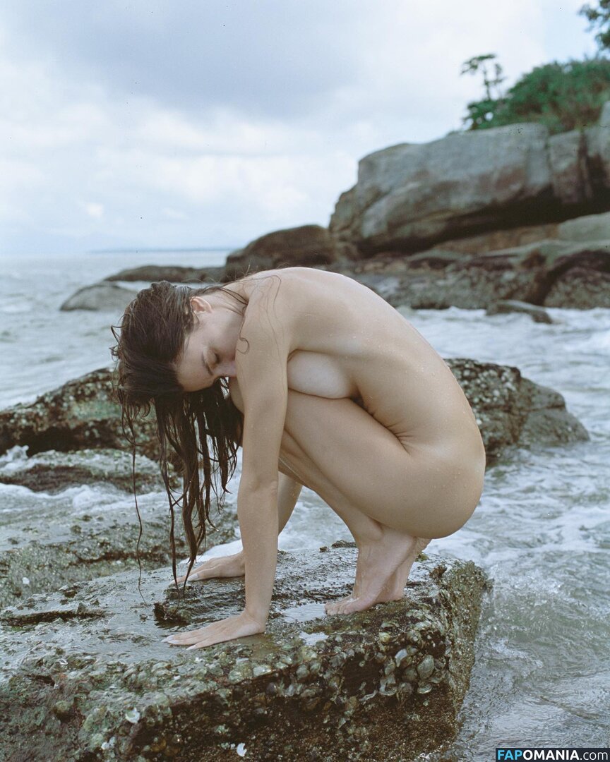 Isa Reda Naken OnlyFans  Läckta Foto #17