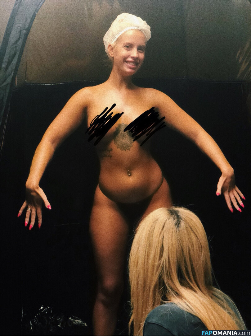 Isabell Eriksen Naken OnlyFans  Läckta Foto #4