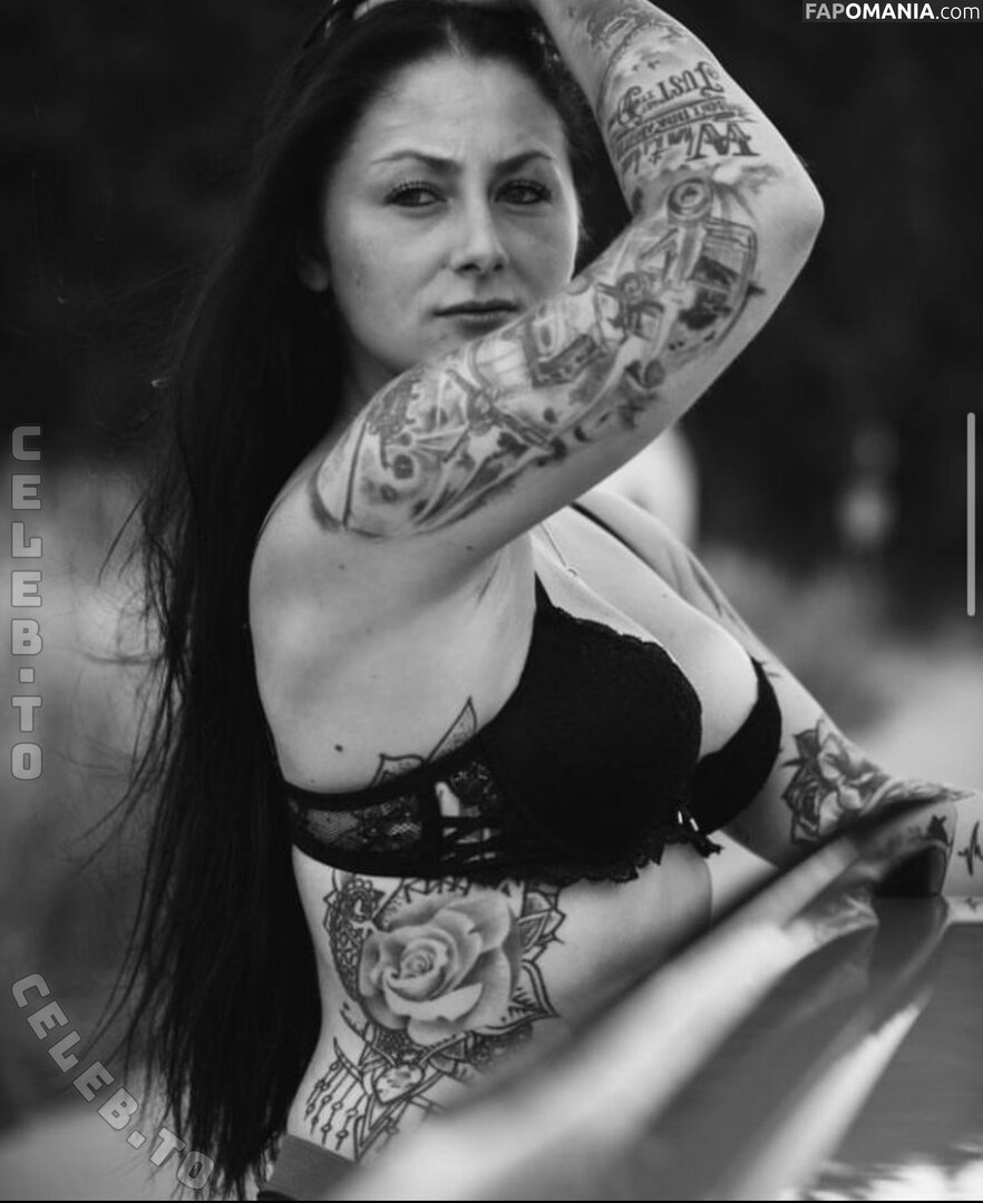 Isabell Reisinger / indiaromeo / isabell.reisinger / isabell_reisinger / isabellreisinger Naken OnlyFans  Läckta Foto #5