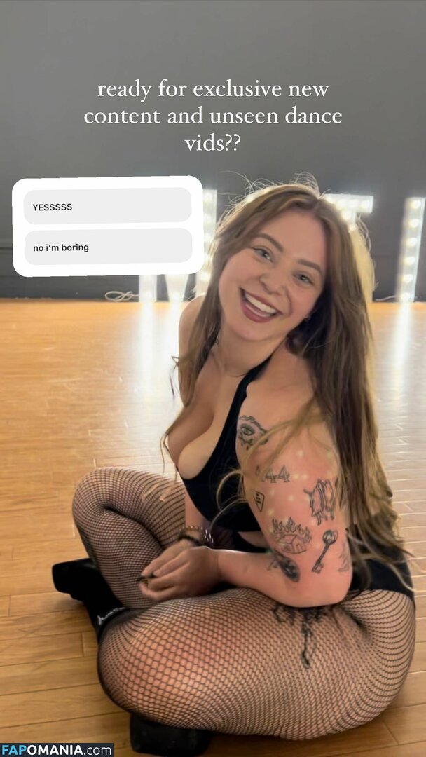 Isabella Dorta / isabelladortapoetry444 Naken OnlyFans  Läckta Foto #1
