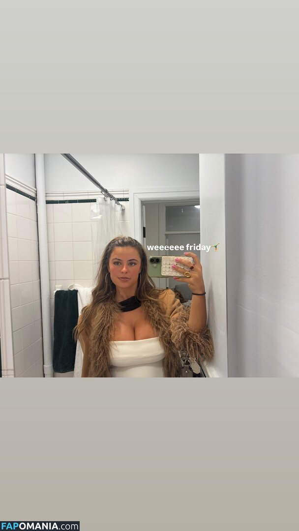 isabella.Lauren Naken OnlyFans  Läckta Foto #3