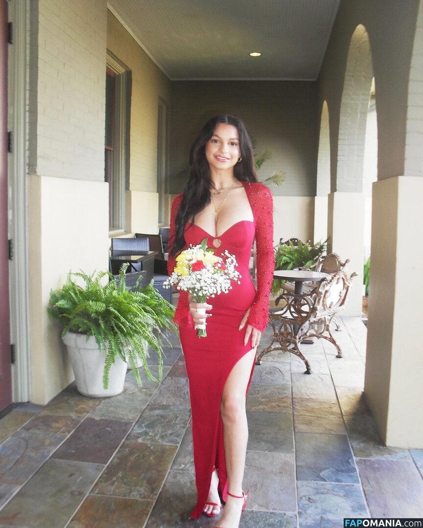 Isabella Wagner / SerenitySource_ / isabellarosewagner Naken OnlyFans  Läckta Foto #3