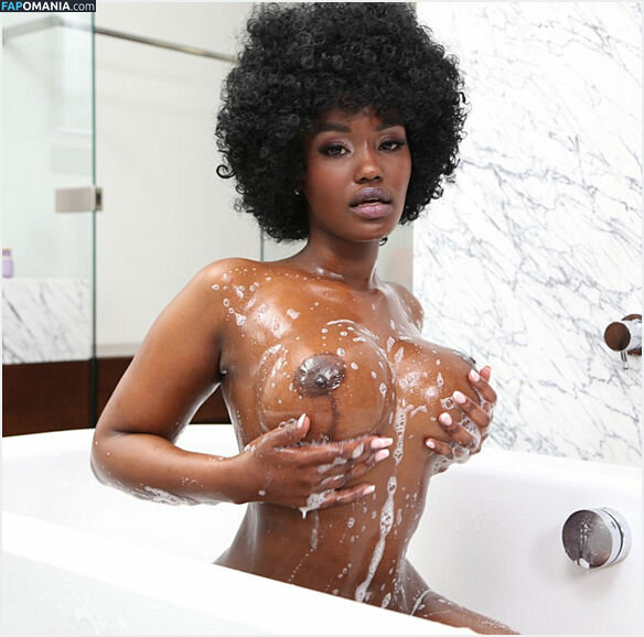 Isimbi / Isimbi Yvonne / iamisimbiyvonne_00 Naken OnlyFans  Läckta Foto #81