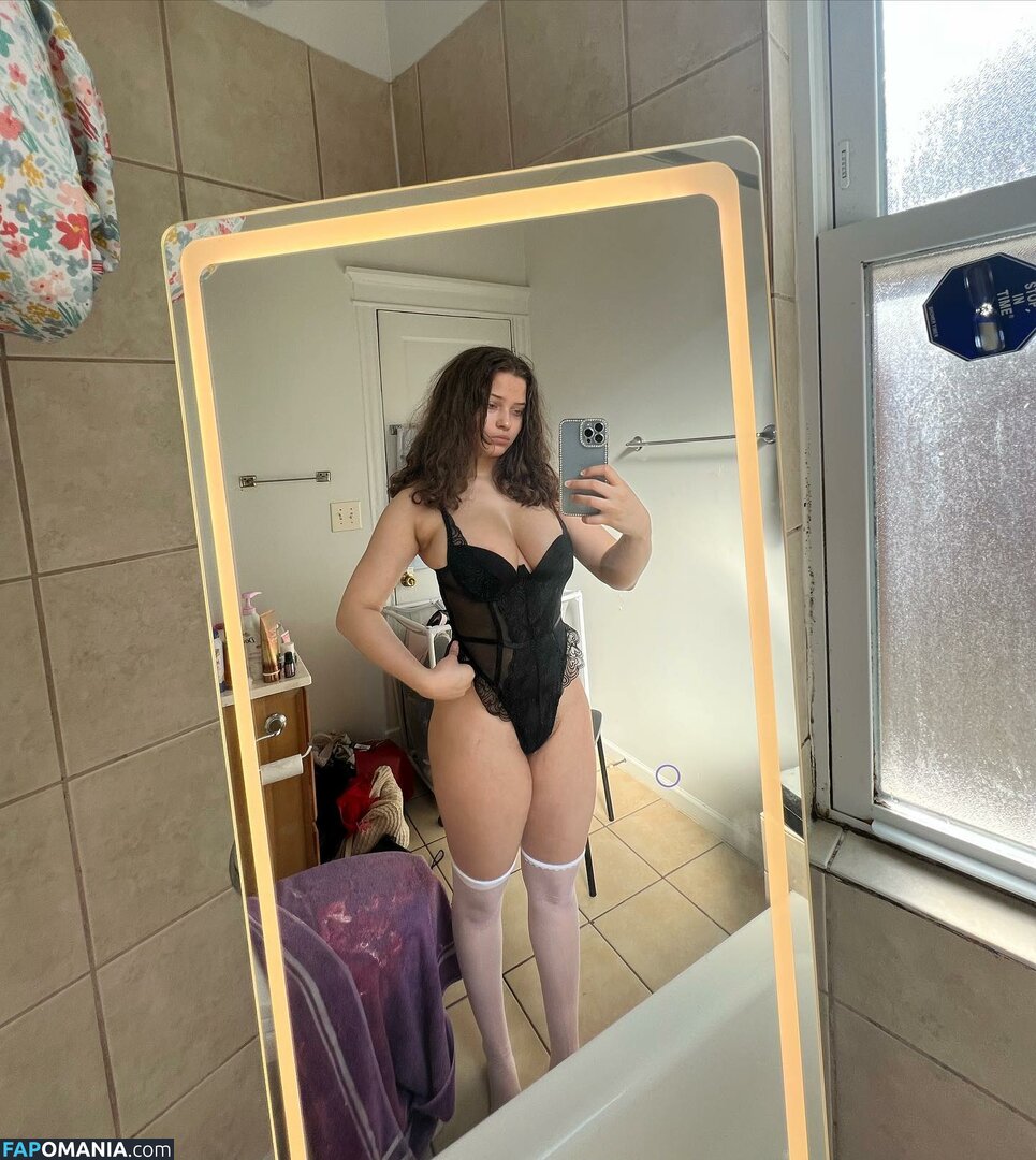 Itzwhitechina Naken OnlyFans  Läckta Foto #3