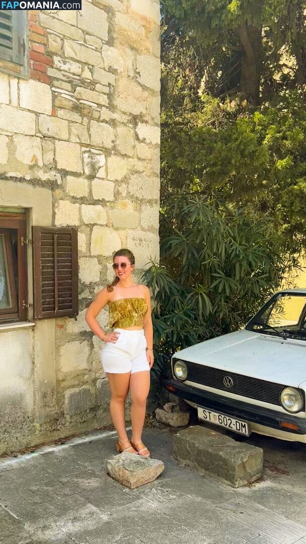 Jacindatravels_ / peachycaro Naken OnlyFans  Läckta Foto #8