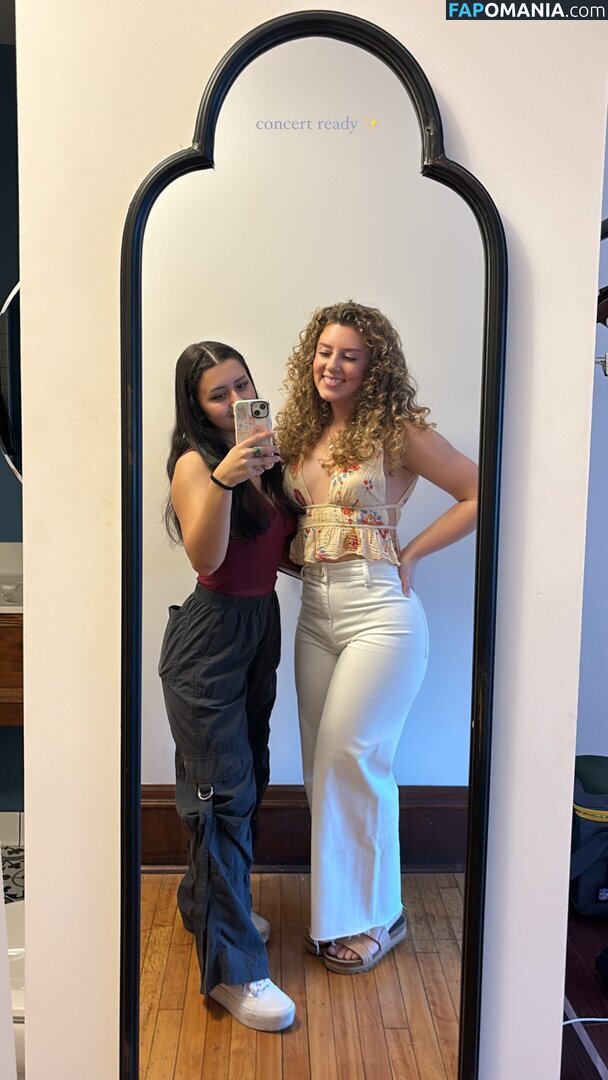 Jacindatravels_ / peachycaro Naken OnlyFans  Läckta Foto #31