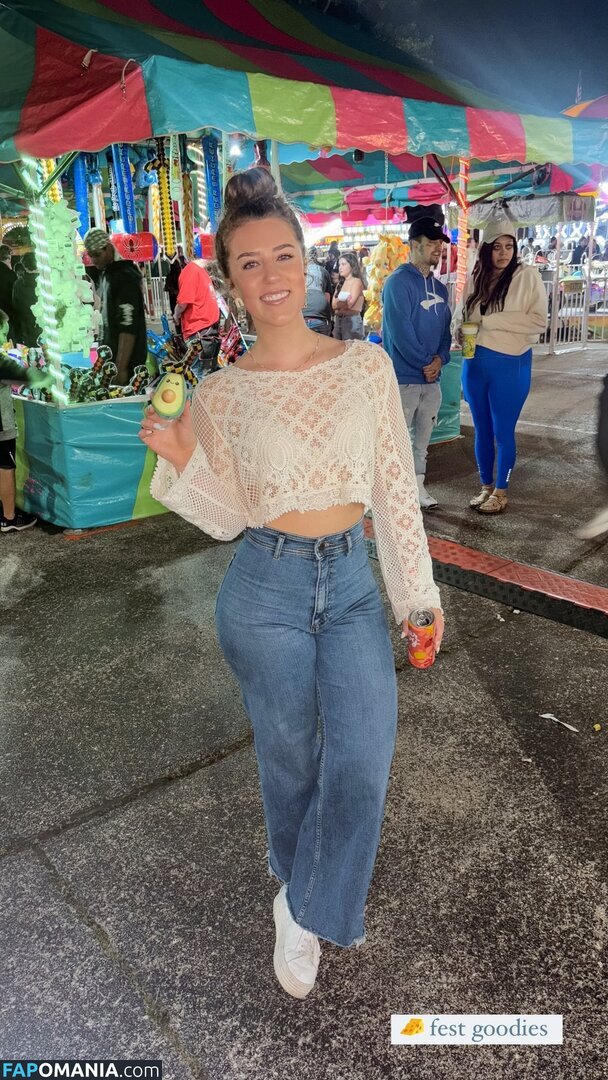 Jacindatravels_ / peachycaro Naken OnlyFans  Läckta Foto #78