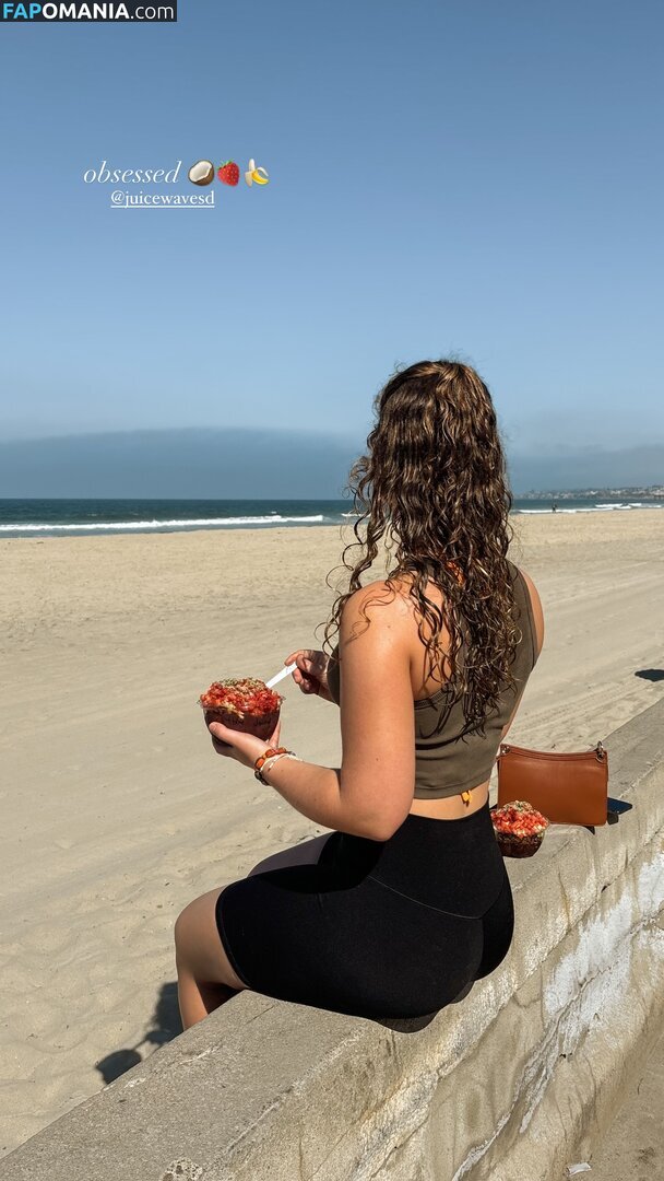 Jacindatravels_ / peachycaro Naken OnlyFans  Läckta Foto #82