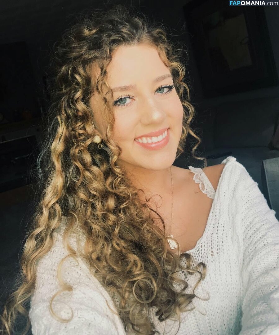 Jacindatravels_ / peachycaro Naken OnlyFans  Läckta Foto #154