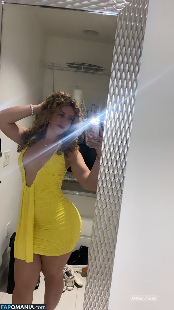 Jacindatravels_ / peachycaro Naken OnlyFans  Läckta Foto #158