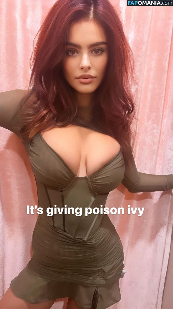 Jacquie Lee Naken OnlyFans  Läckta Foto #1