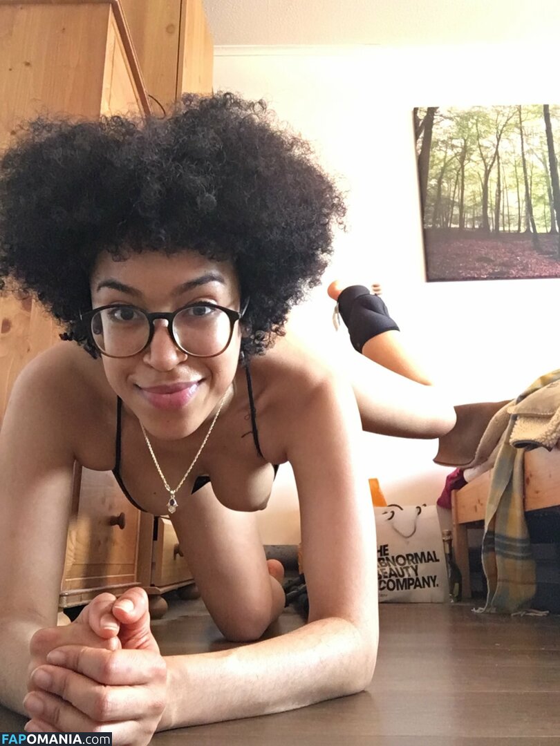 Jade Ogugua Naken OnlyFans  Läckta Foto #6