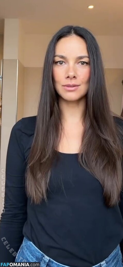 Janina Uhse / janinauhse Naken OnlyFans  Läckta Foto #4