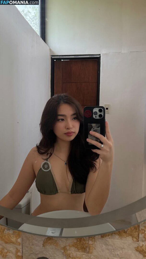 Janna Chua / chuajanna Naken OnlyFans  Läckta Foto #8