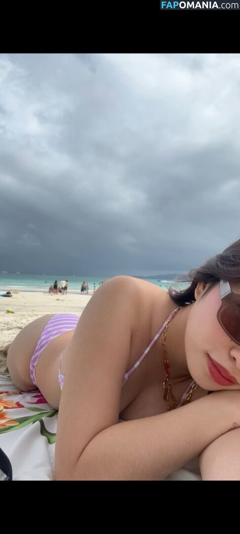 Janna Chua / chuajanna Naken OnlyFans  Läckta Foto #9
