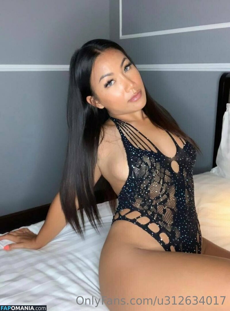 janiecenyasia / jannieasia Naken OnlyFans  Läckta Foto #5