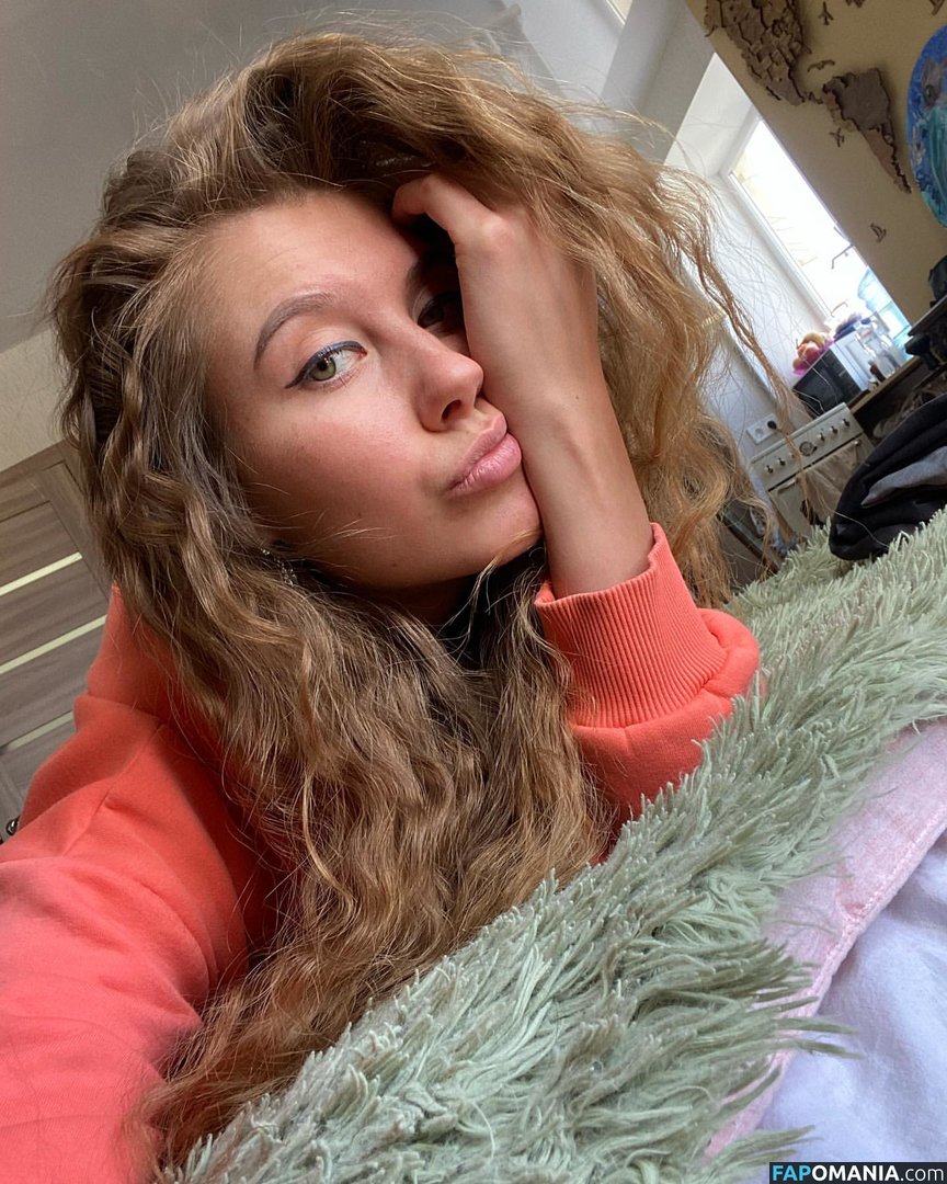 A_Big_Reason / Balisurfgirl / JasminJass / Jasminjasm / jasmin_juce Naken OnlyFans  Läckta Foto #2