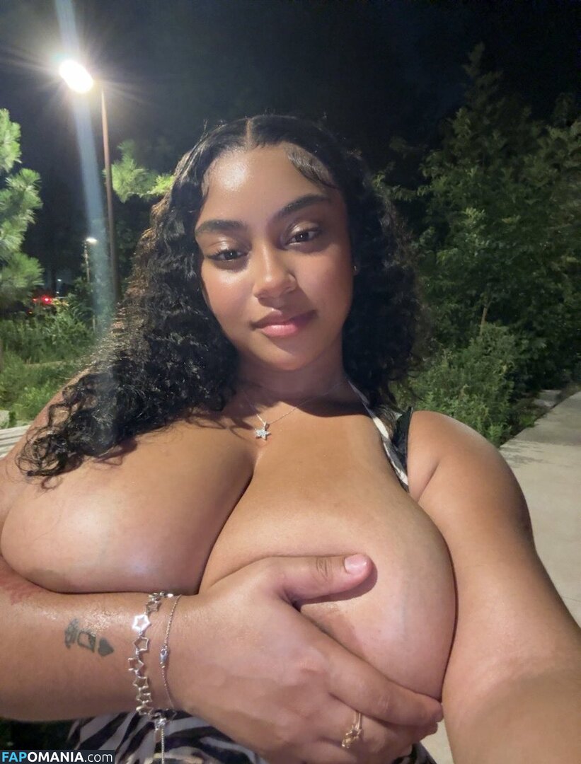 Jasmynaaliyah / jasmynxaaliyah / jjuicyjass Naken OnlyFans  Läckta Foto #1