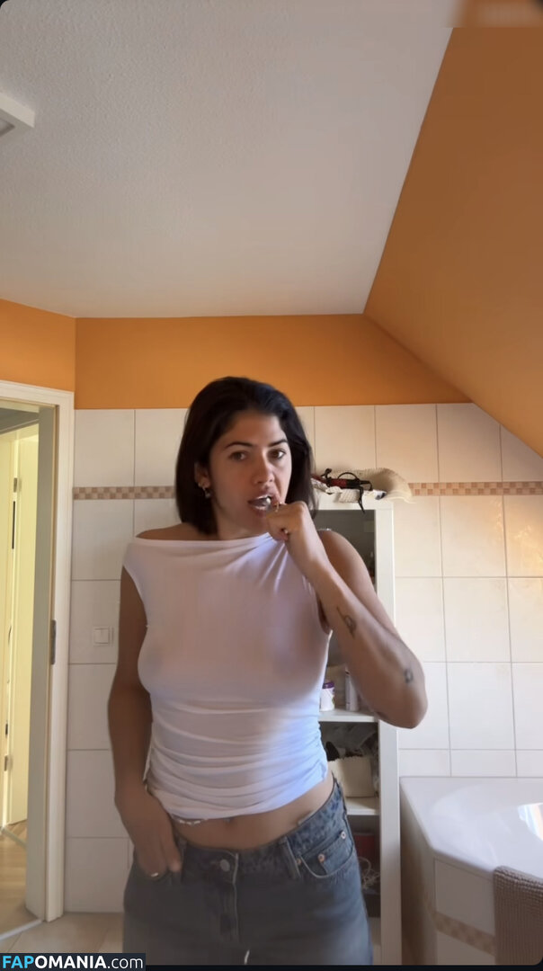 Jeannie-Naomi Wagner / jeanniejuice / prinzessinjeanniefee Naken OnlyFans  Läckta Foto #70