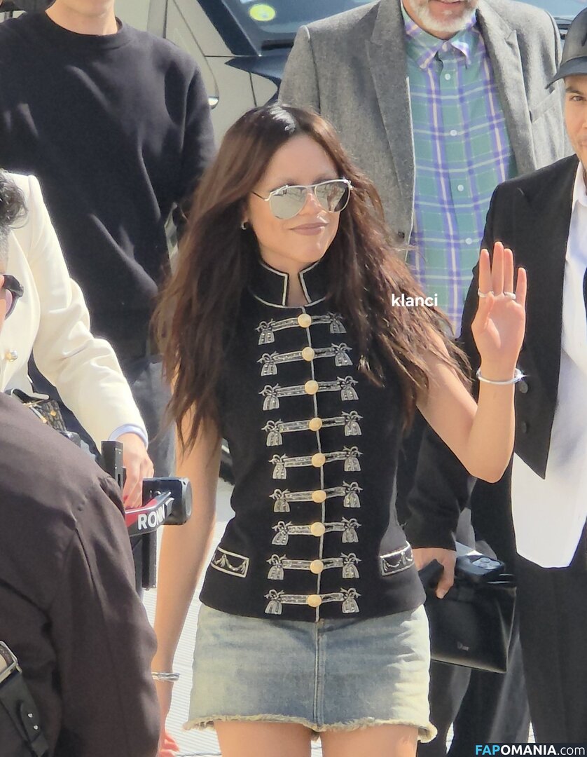 Jenna Ortega / Page / jennaortega Naken OnlyFans  Läckta Foto #1632