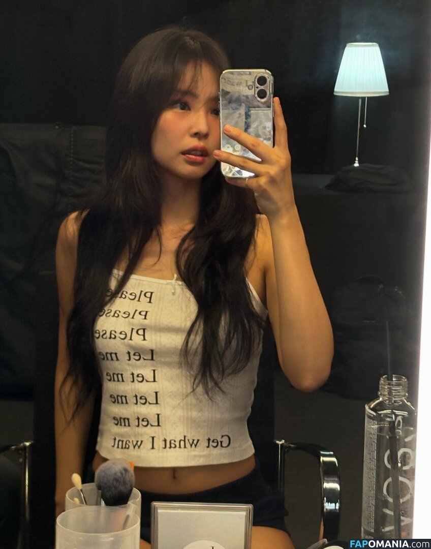 Blackpink / Jennie | BLΛƆKPIИK / jennierubyjane / sheflieshigh Naken OnlyFans  Läckta Foto #408