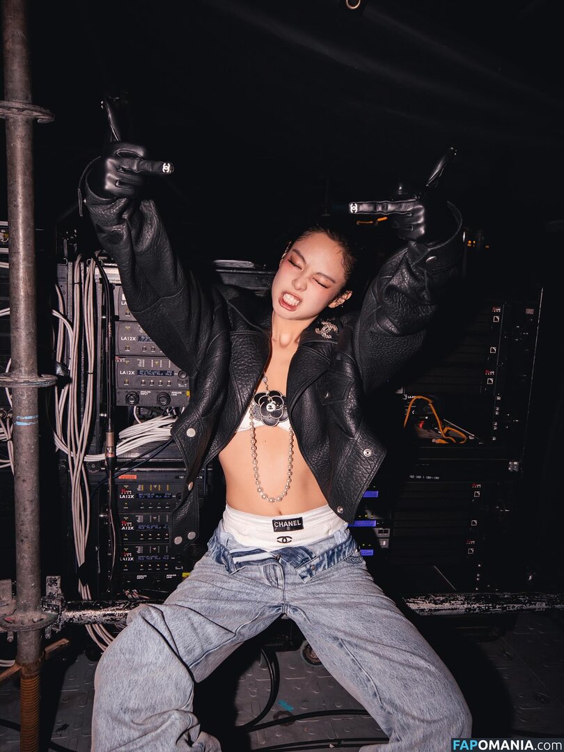 Blackpink / Jennie | BLΛƆKPIИK / jennierubyjane / sheflieshigh Naken OnlyFans  Läckta Foto #470