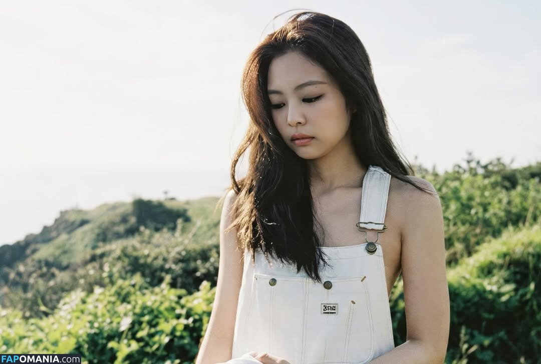 Blackpink / Jennie | BLΛƆKPIИK / jennierubyjane / sheflieshigh Naken OnlyFans  Läckta Foto #489
