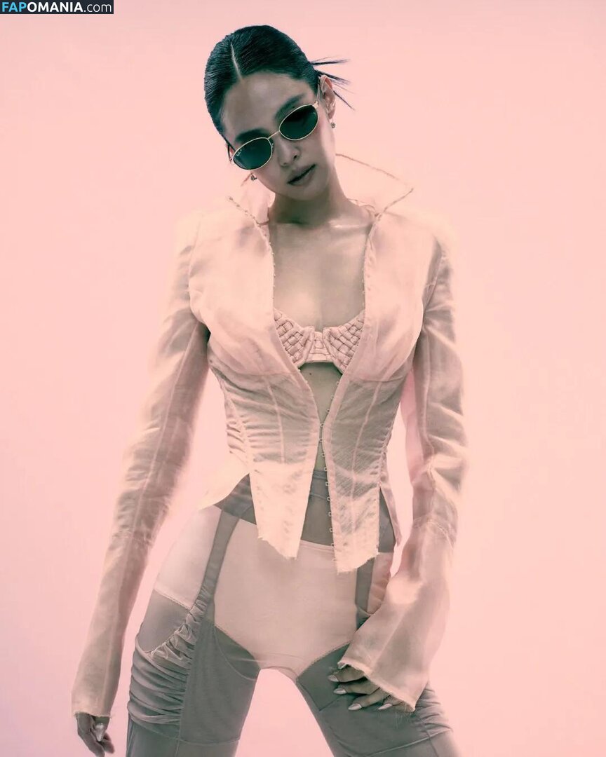 Blackpink / Jennie | BLΛƆKPIИK / jennierubyjane / sheflieshigh Naken OnlyFans  Läckta Foto #510