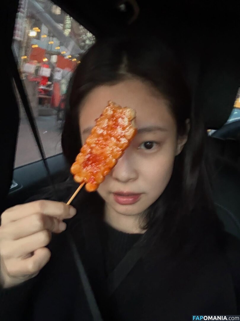 Blackpink / Jennie | BLΛƆKPIИK / jennierubyjane / sheflieshigh Naken OnlyFans  Läckta Foto #517