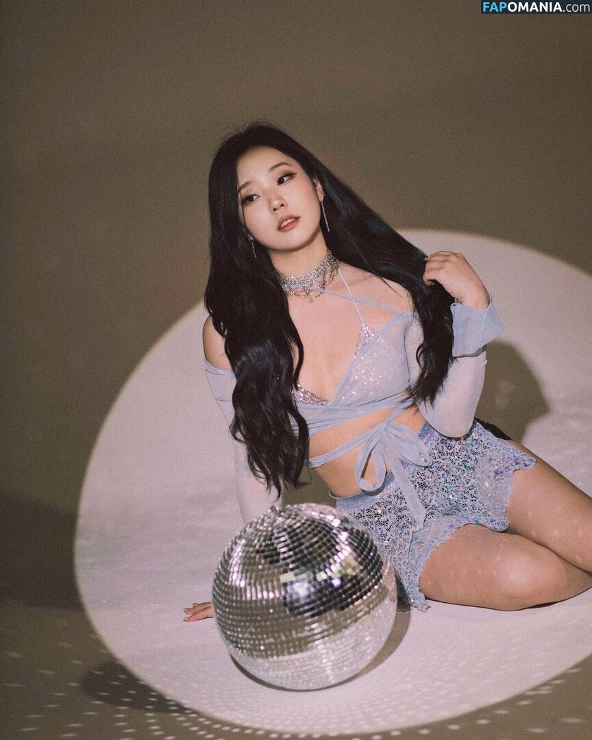 AGirlAndAGame / Jessica / h.yojeong / jessicahkim / jessicanigri Naken OnlyFans  Läckta Foto #26