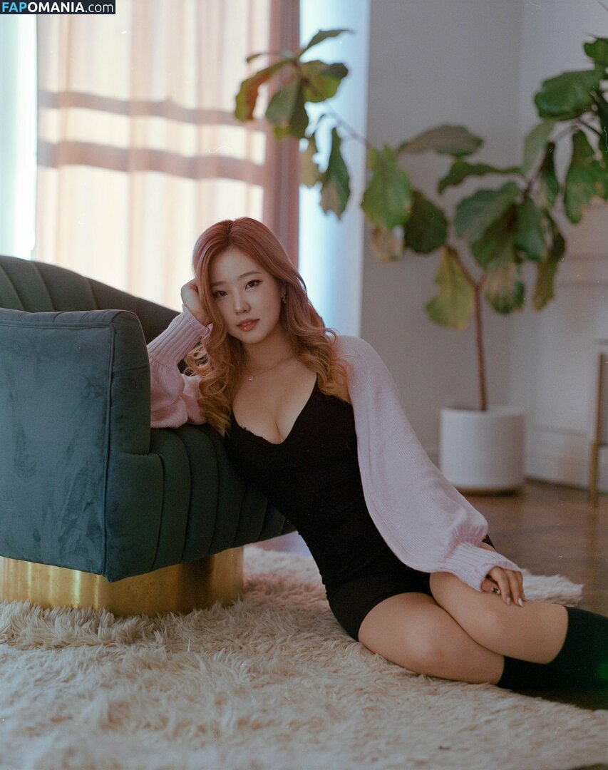 AGirlAndAGame / Jessica / h.yojeong / jessicahkim / jessicanigri Naken OnlyFans  Läckta Foto #134