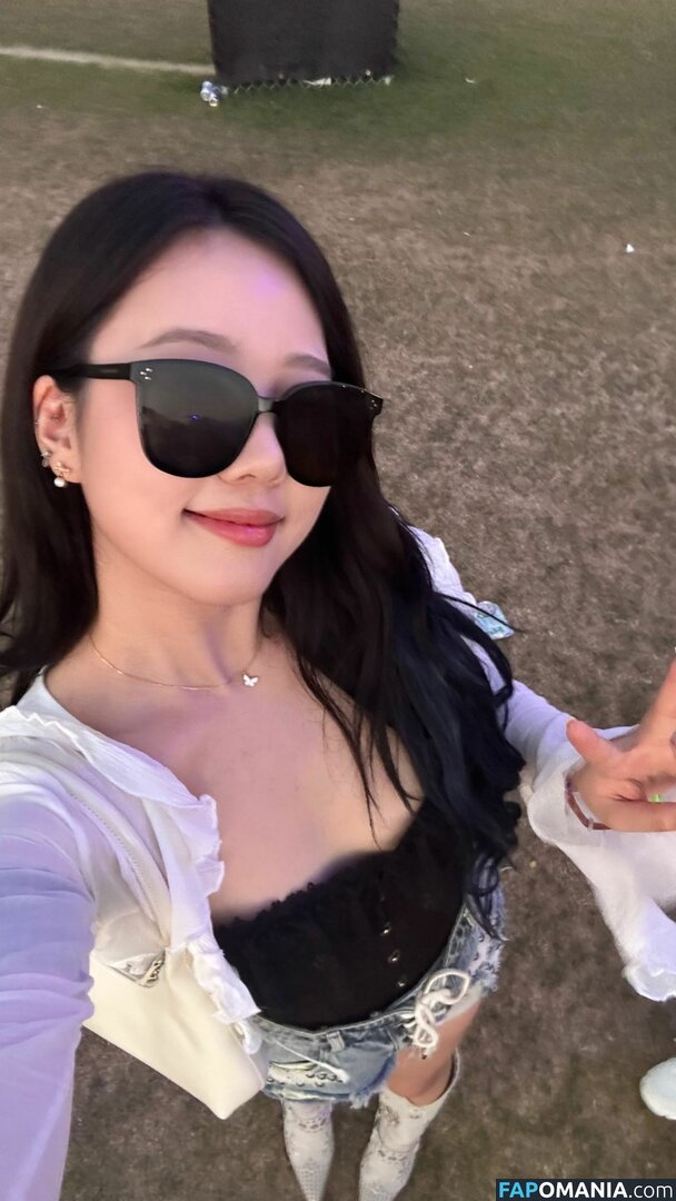 AGirlAndAGame / Jessica / h.yojeong / jessicahkim / jessicanigri Naken OnlyFans  Läckta Foto #246