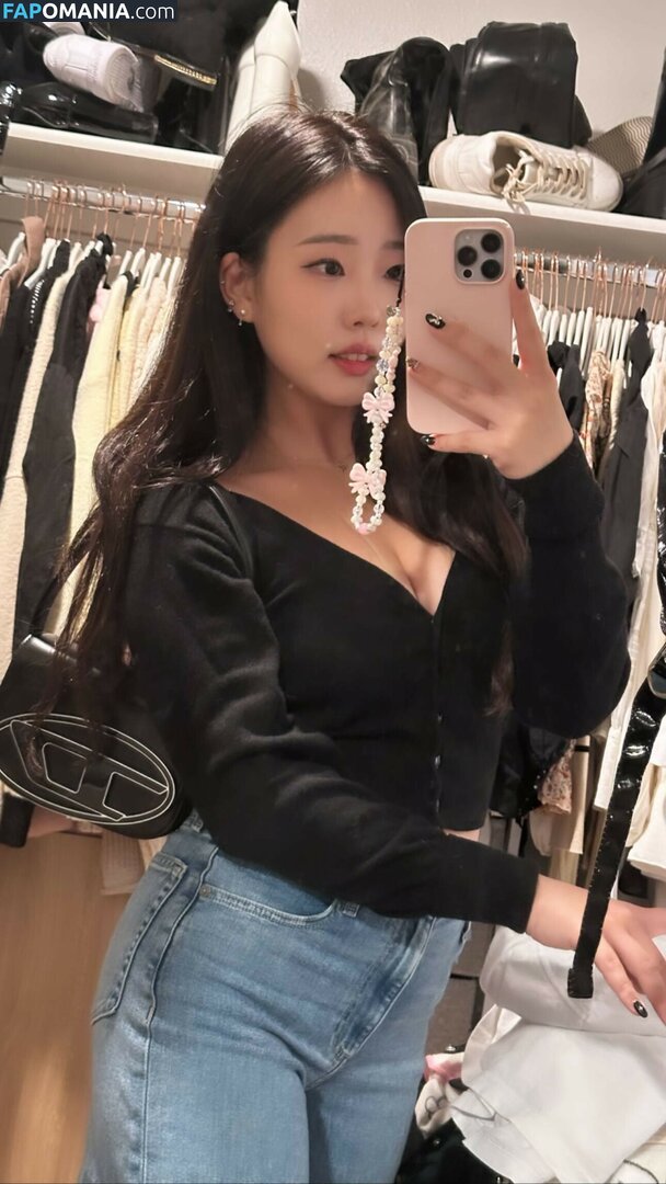 AGirlAndAGame / Jessica / h.yojeong / jessicahkim / jessicanigri Naken OnlyFans  Läckta Foto #423