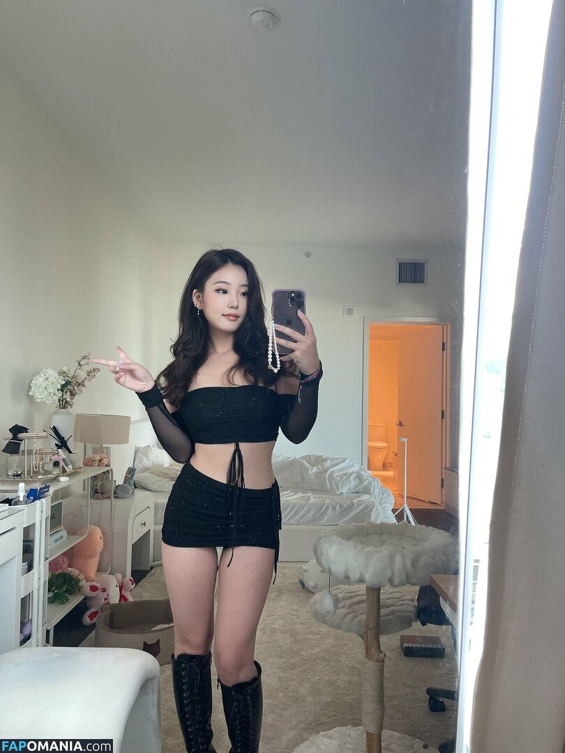 AGirlAndAGame / Jessica / h.yojeong / jessicahkim / jessicanigri Naken OnlyFans  Läckta Foto #879