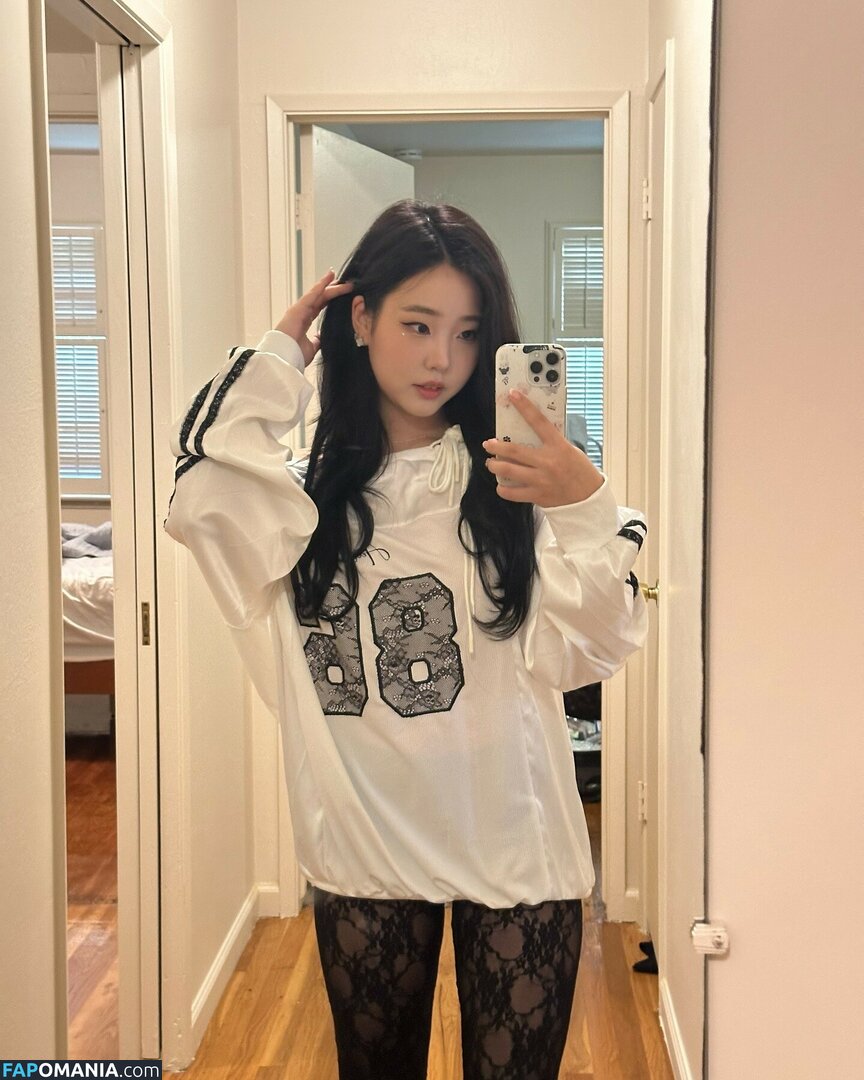 AGirlAndAGame / Jessica / h.yojeong / jessicahkim / jessicanigri Naken OnlyFans  Läckta Foto #882