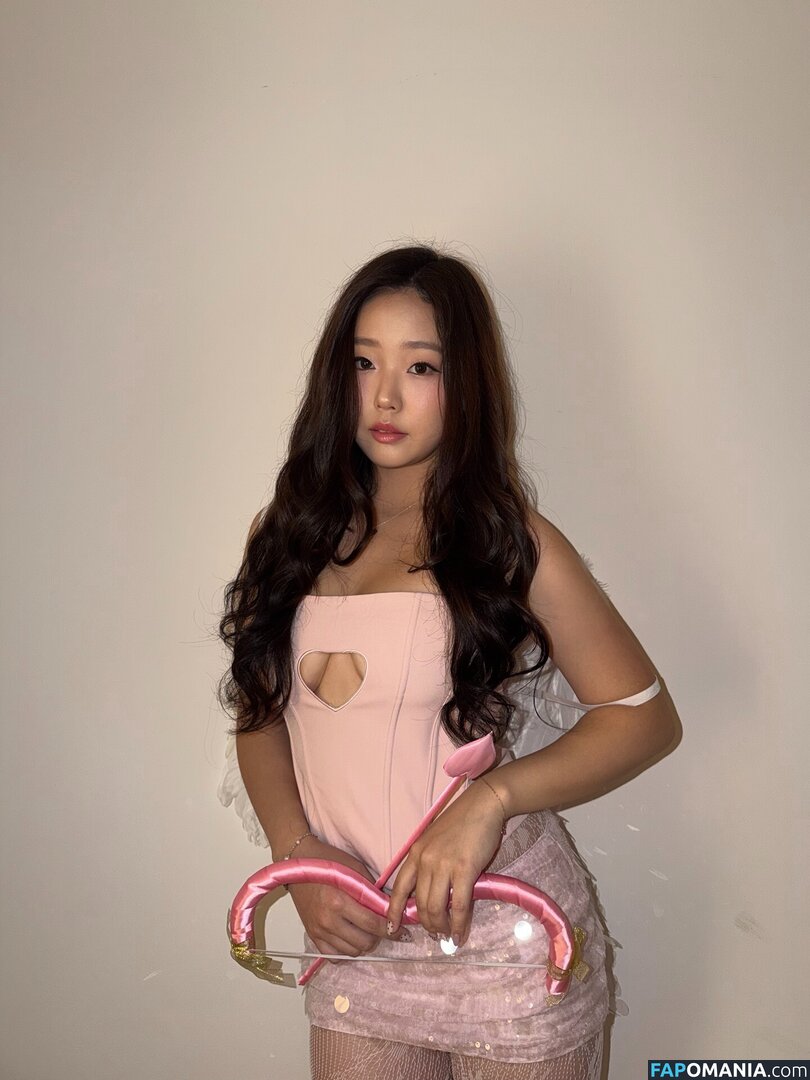 AGirlAndAGame / Jessica / h.yojeong / jessicahkim / jessicanigri Naken OnlyFans  Läckta Foto #931