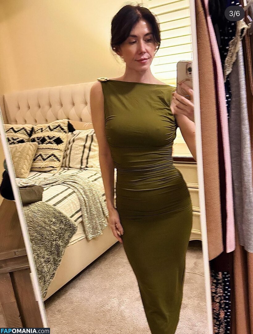 Jewel Staite / JewelStaite Naken OnlyFans  Läckta Foto #329