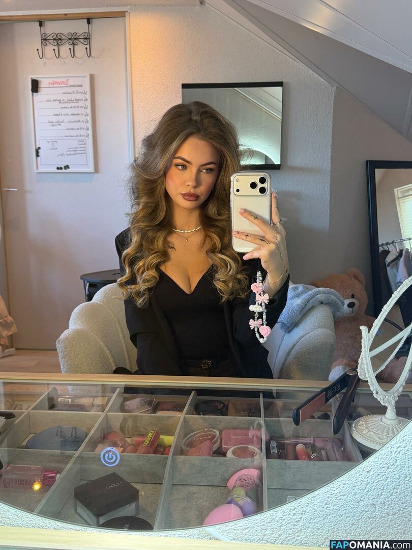Jill van Hoof / jillgt_jillvanhoof / jillvanhoofx / jillvanhoofxx / jillx / 𝐽𝑖𝑙𝑙 𝑣𝑎𝑛 𝐻𝑜𝑜𝑓 Naken OnlyFans  Läckta Foto #6
